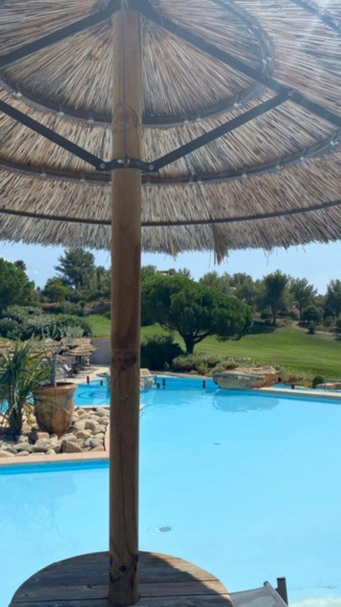 Villa Dans Cadre D'Exception - Golf, Piscine Et Tennis Prive Сен-Сир-сюр-Мер Экстерьер фото